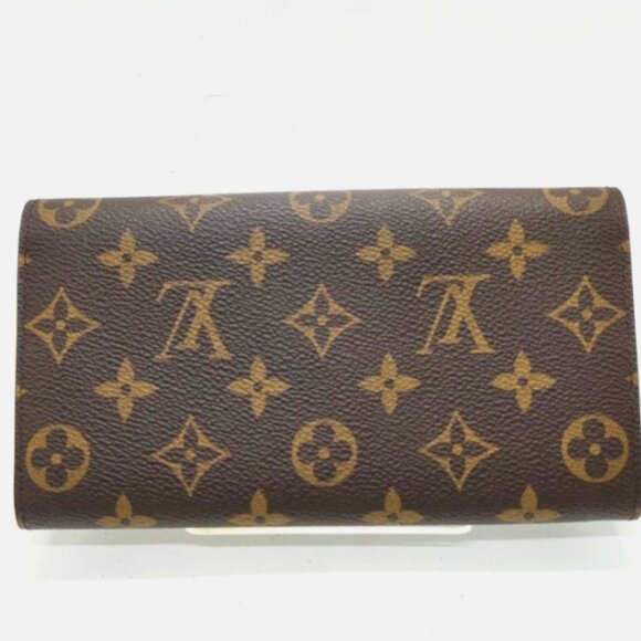 Louis Vuitton Sarah Bifold Monogram Wallet mon-356-09012025 - Picture 2 of 9